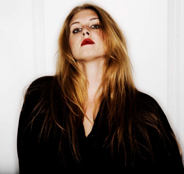 Victoria Cameron, stylist